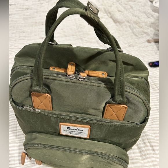 Ruvalino Diaper bag backpack. - Picture 4 of 11